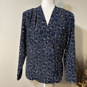 Vintage Worthington Wrap Long Sleeve Blue White Geometric Print Blouse Top 14